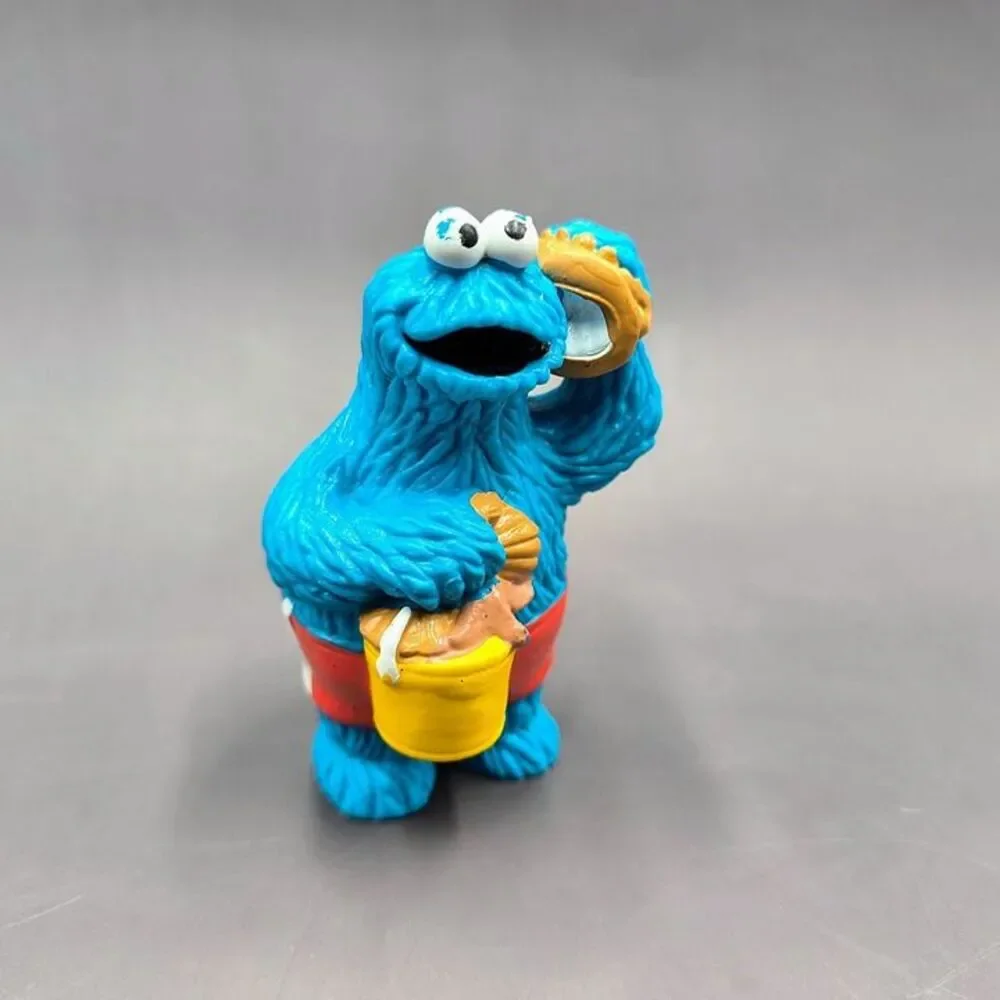 Vintage Sesame Street Beach PVC Figure Lot - Cookie Monster, Bert, Ernie, Elmo